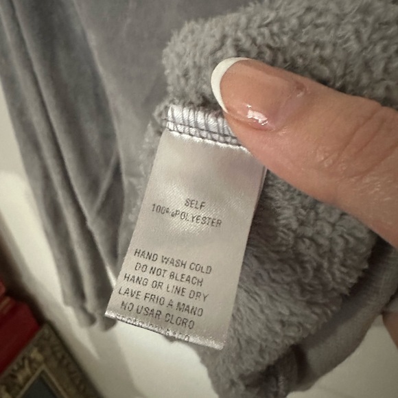 Women’s Easel Gray Oversized Hoodie - Picture 3 of 4